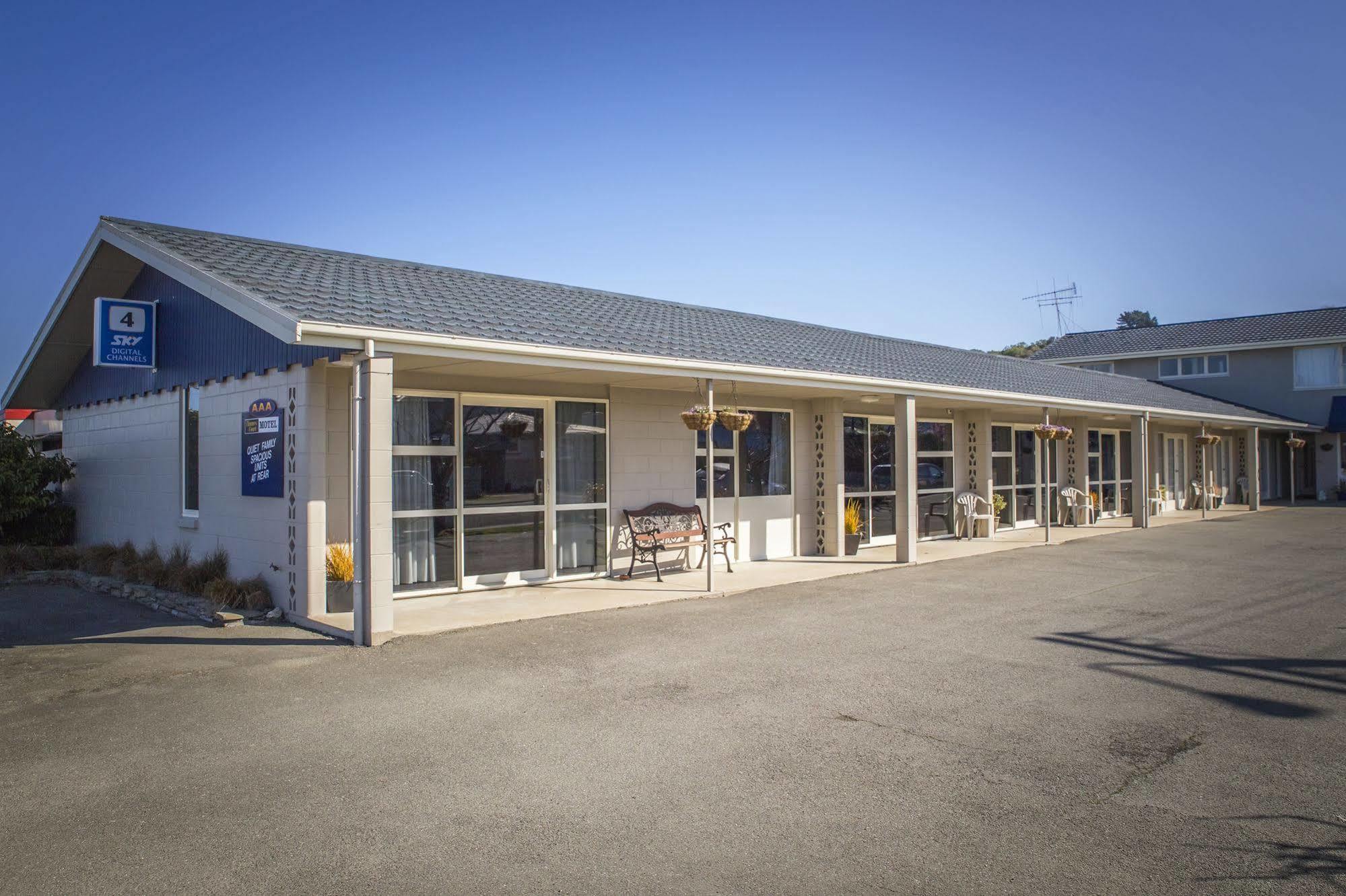 אואהמרו Aaa Thames Court Motel מראה חיצוני תמונה